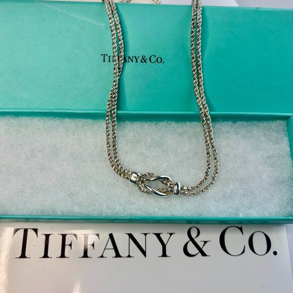 Tiffany &Co. pre-own double row love knot Pendant/Necklace 925 silver Italy - Picture 6 of 6